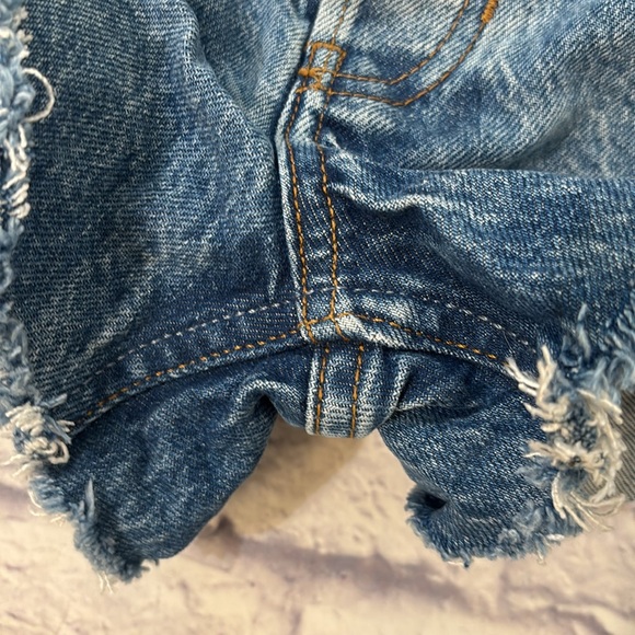 Reformation Charlie High Rise Denim Jean Shorts Cut Off Button Fly Micro Size 26 - Picture 5 of 11